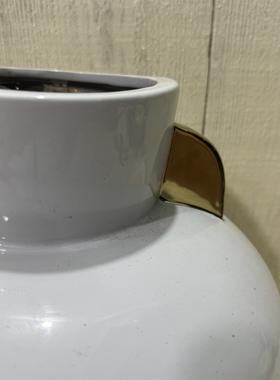 外贸简欧风情 净版白色 双耳朵 大号 圆润款 家用陶瓷花瓶 摆件