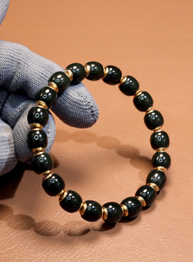 秋会长的和田玉黑青籽料NGTC手串