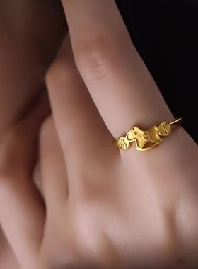 新中式金色小马钱币戒指女2026