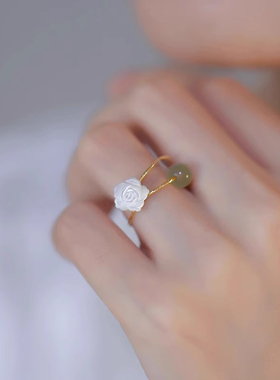 玫瑰花和田玉戒指女小众设计感