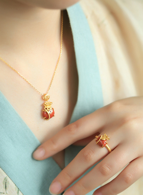 小银匠天然南红女款纯银钱袋项链