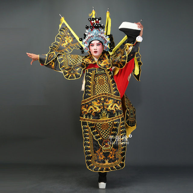 Peking Opera men rely on national opera martial artists costumes and generals rely on flags and young actors facial makeup costumes and overlords rely on big men rely on big men