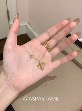 富贵鸢尾中古轻奢锁骨链