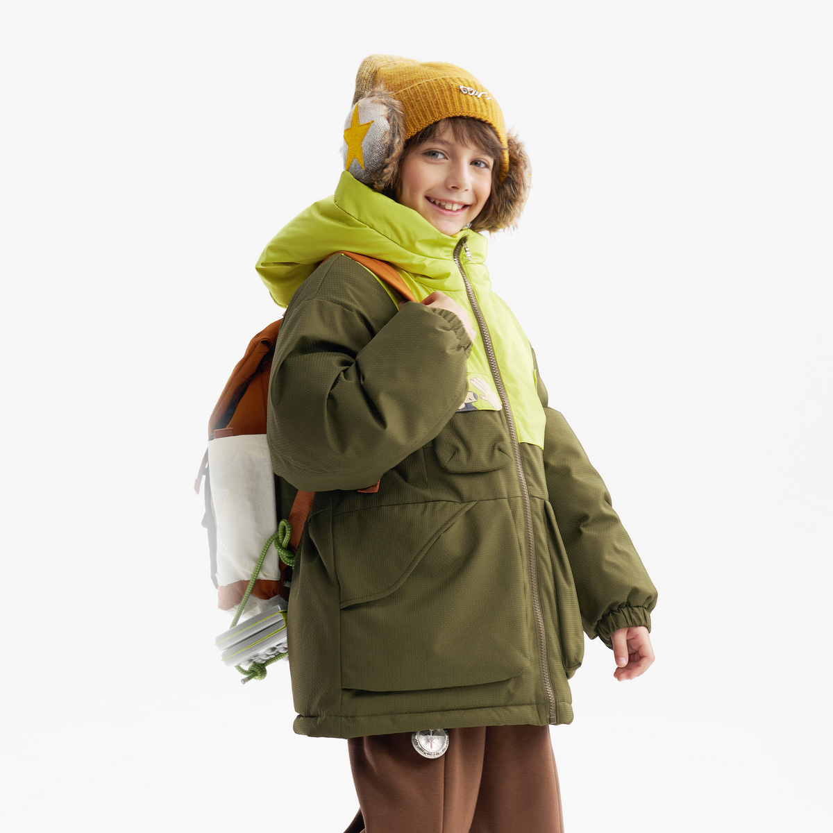 MQD男童中长款羽绒服2025冬季新款儿童连帽撞色拼接休闲保暖外套 - 图1