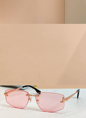 男女通用潮酷百搭遮阳墨镜