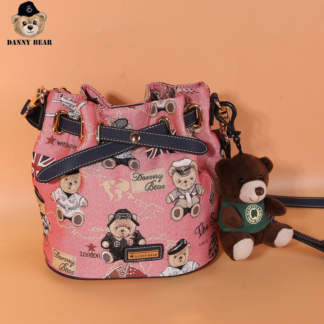  丹尼熊箱包女士包袋