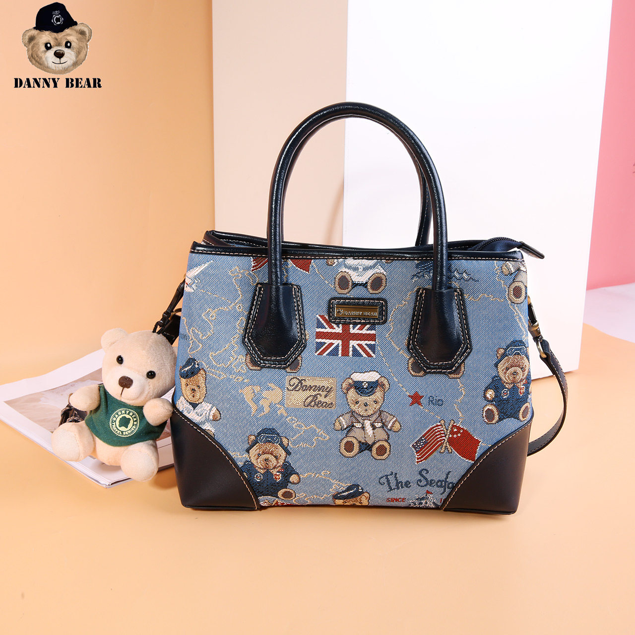  丹尼熊箱包女士包袋