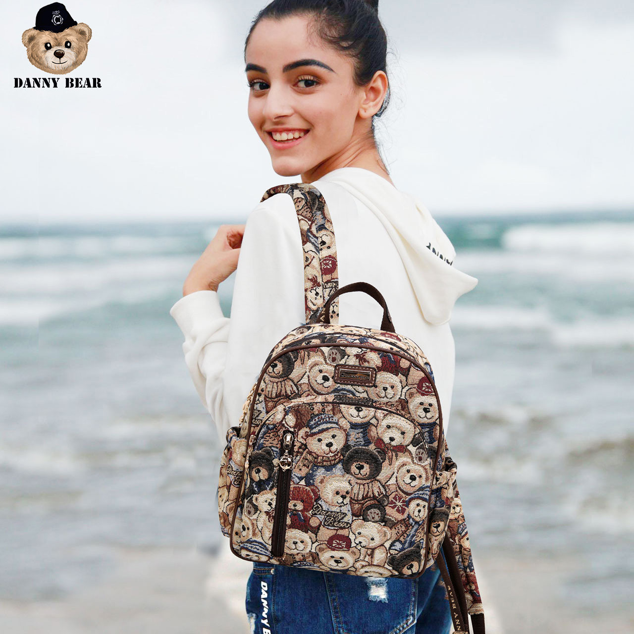  丹尼熊箱包双肩背包