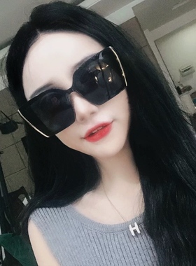 墨镜时尚风方框白色显脸小太阳镜