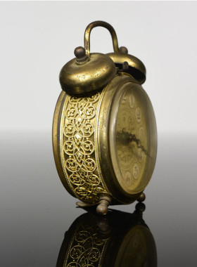 古董北极星全铜闹钟轻奢黄铜座钟