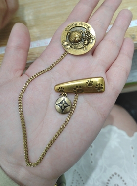 定制领带夹胸针新款小熊脚印胸花别针徽章百搭休闲服饰辅料配件