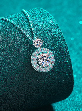 镂空莫桑石PT950铂金项链