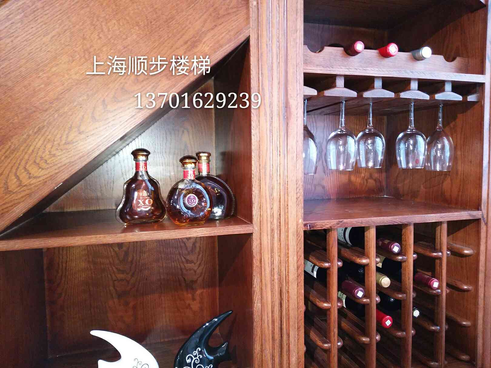 上海顺步楼梯厂家直销储藏柜实木楼梯豪华版