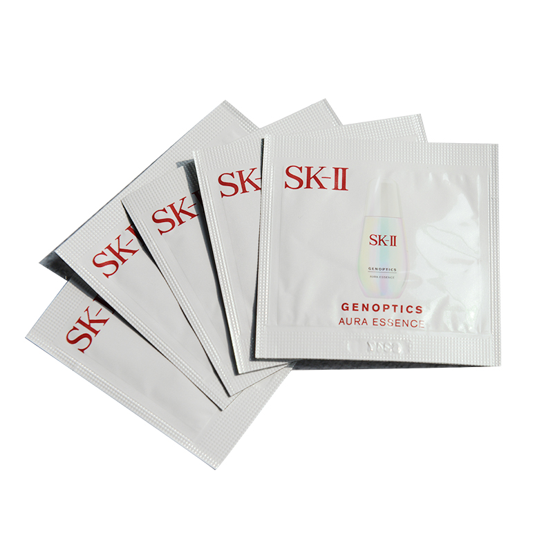 skii 0.7ml 小灯泡精华液超进化环采臻钻白小样 20 片包邮 SK2 skii 0.7ml 小灯泡精华液超进化环采臻钻白小样 20 片包邮 SK2