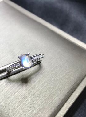 银镶天然月光戒指 石尺寸5*7  简约轻奢风
