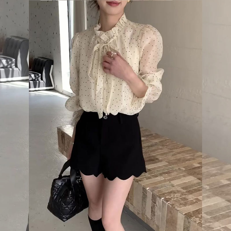 法式甜美风超火一整套2026春季系带波点雪纺衬衫黑色短裤两件套女,淘宝优惠券,粉丝福利购,淘宝优惠卷