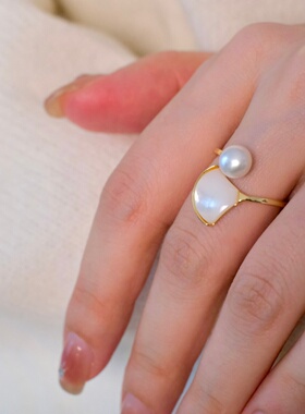 《白玉扇》轻奢小众法式天然淡水珍珠白贝母扇子戒指可调节开口女