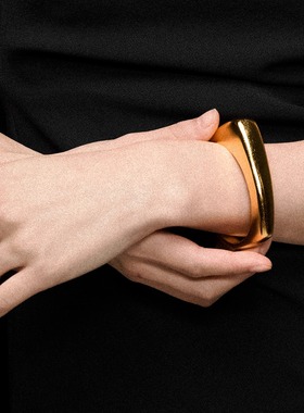 Limb掠目【25秋冬新品】歌剧院系列原创高级建筑线条质感开口手镯