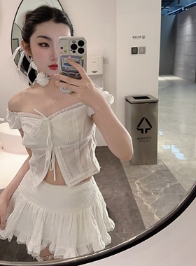 Gallery复古黑色玫瑰花朵项链