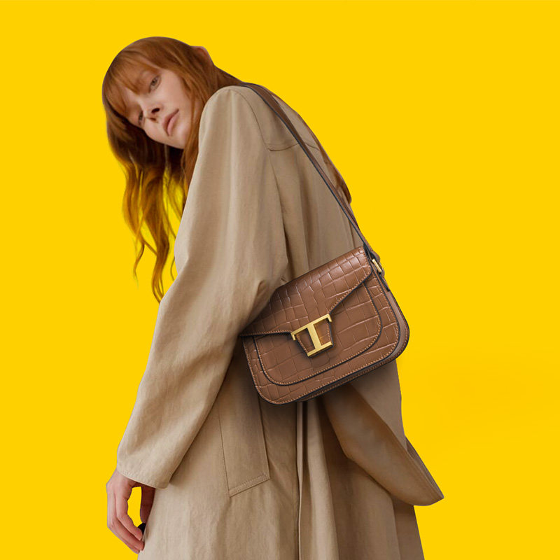 2020新款潮马鞍包小众小ck真皮包包 包薇尔女士包袋