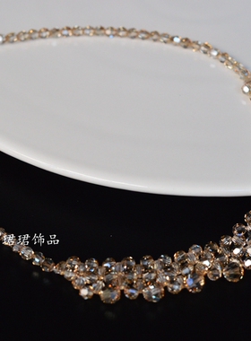 甲状腺术后遮挡奥地利水晶女