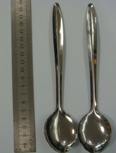 Home daily necessities extended stainless steel coffee mixing spoon Creative long handle small spoon spoon chopstick spoon small spoon