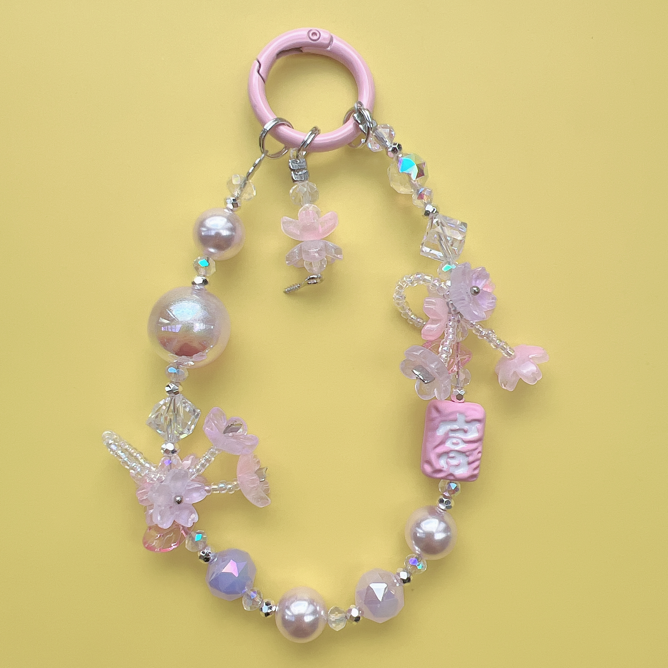 正版泡泡玛特萌粒纯手工编花重工高品质包挂合金手机链礼物挂件 - 图1