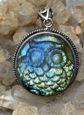 吊坠猫头鹰灰月光水晶闪光拉长石