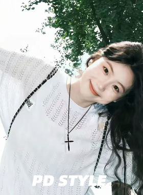 PDSTYLE 设计款黑色十字架项链男女生钛钢吊坠个性情侣礼物可刻字