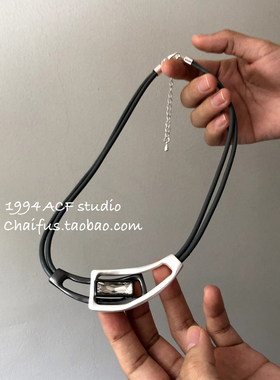 Y2K复古摩登金属撞色项链