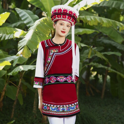 云南大理白族女装传统绣花金花服新款套装白族民族舞蹈演出服饰装 - 图1