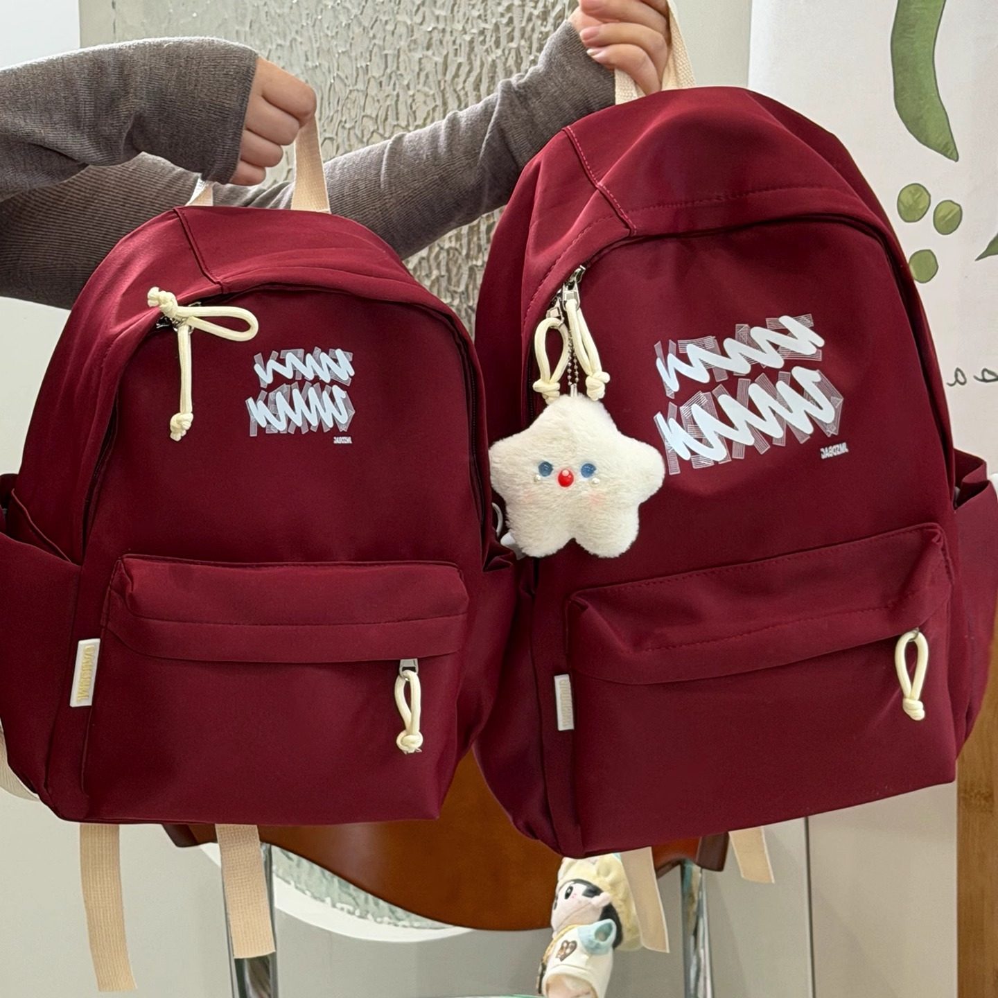 日系ins风简约大容量上课书包女 初中女生高中学生双肩包轻便背包,淘宝优惠券,粉丝福利购,淘宝优惠卷