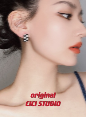 印花波点黑白耳钉复古女