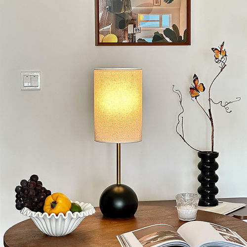 北欧设计酒店样板间美式简约台灯卧室床头灯客厅创意温馨个性桌灯 - 图1