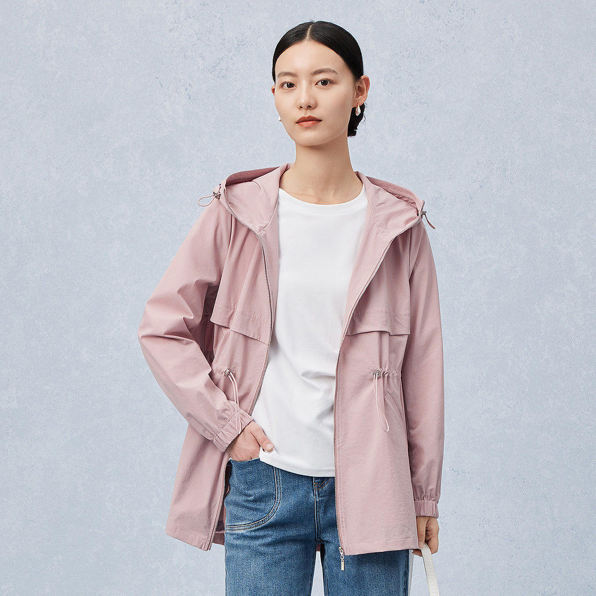 菲妮迪品牌风衣2025秋季新款简约休闲风连帽耐皱中长款时尚外套女 - 图0