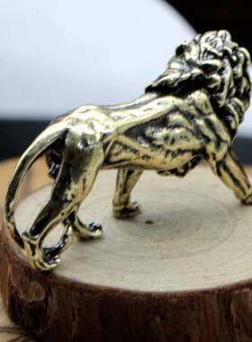 手工复古做旧狮子钥匙扣挂件黄铜狮子摆件箱包汽车钥匙挂饰礼品