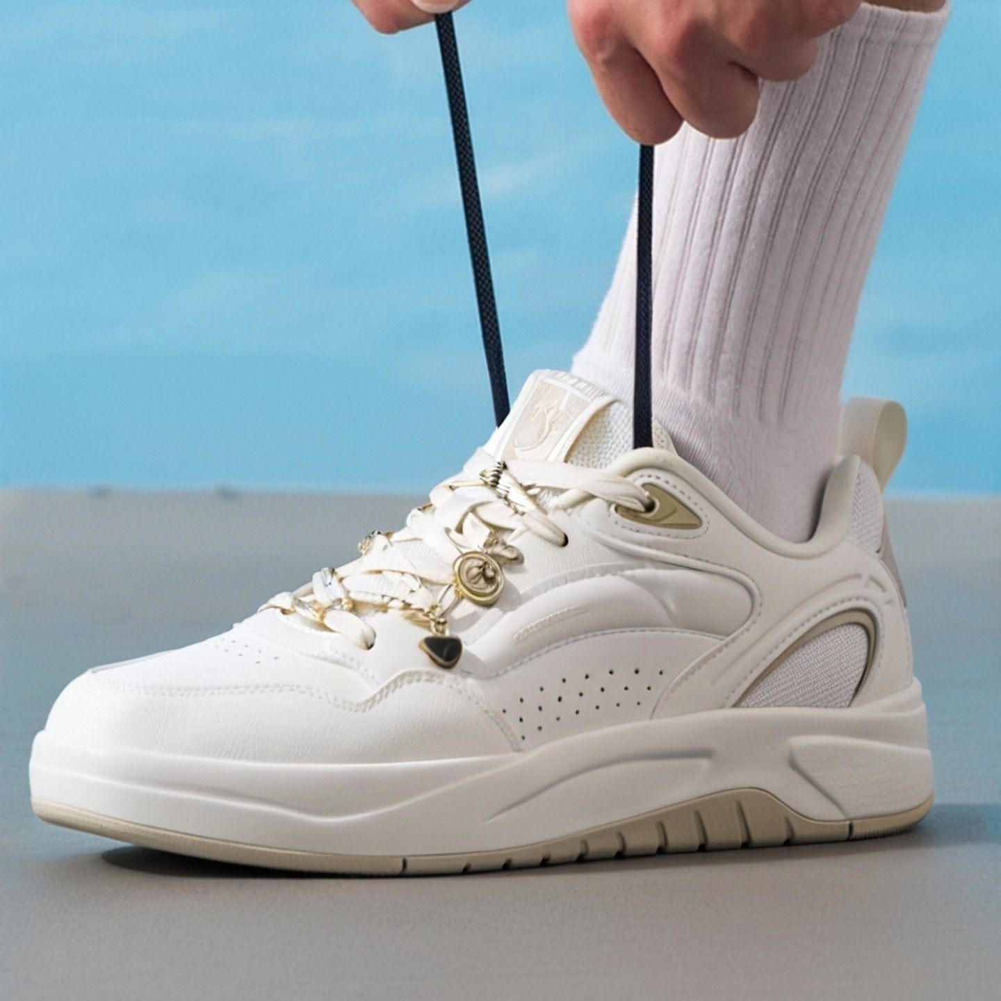 特步启浪lite板鞋2026春季新款女鞋保暖休闲运动鞋女士平底小白鞋,淘宝优惠券,粉丝福利购,淘宝优惠卷