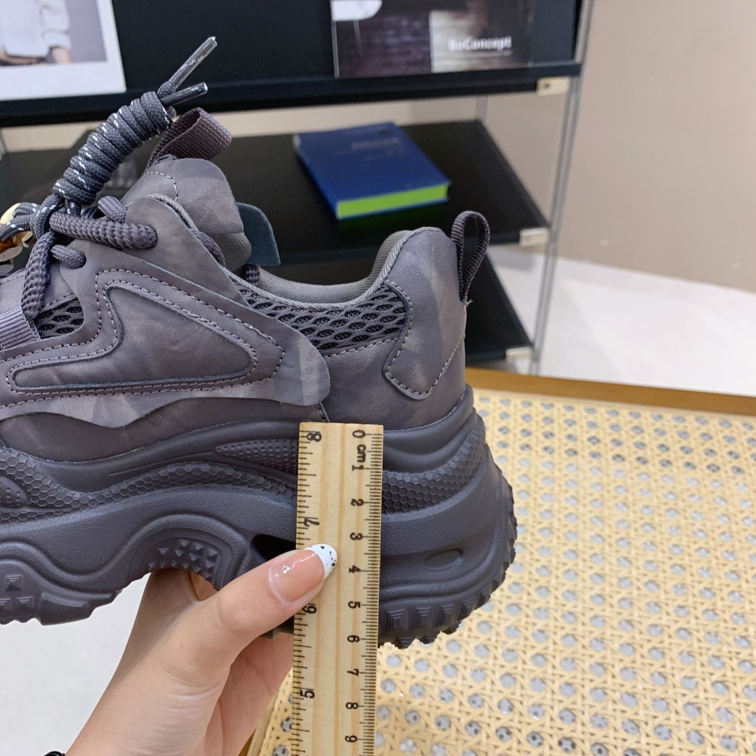 超火做旧擦色真皮老爹鞋小个子女松糕厚底6CM增高2025秋冬运动鞋,淘宝优惠券,粉丝福利购,淘宝优惠卷