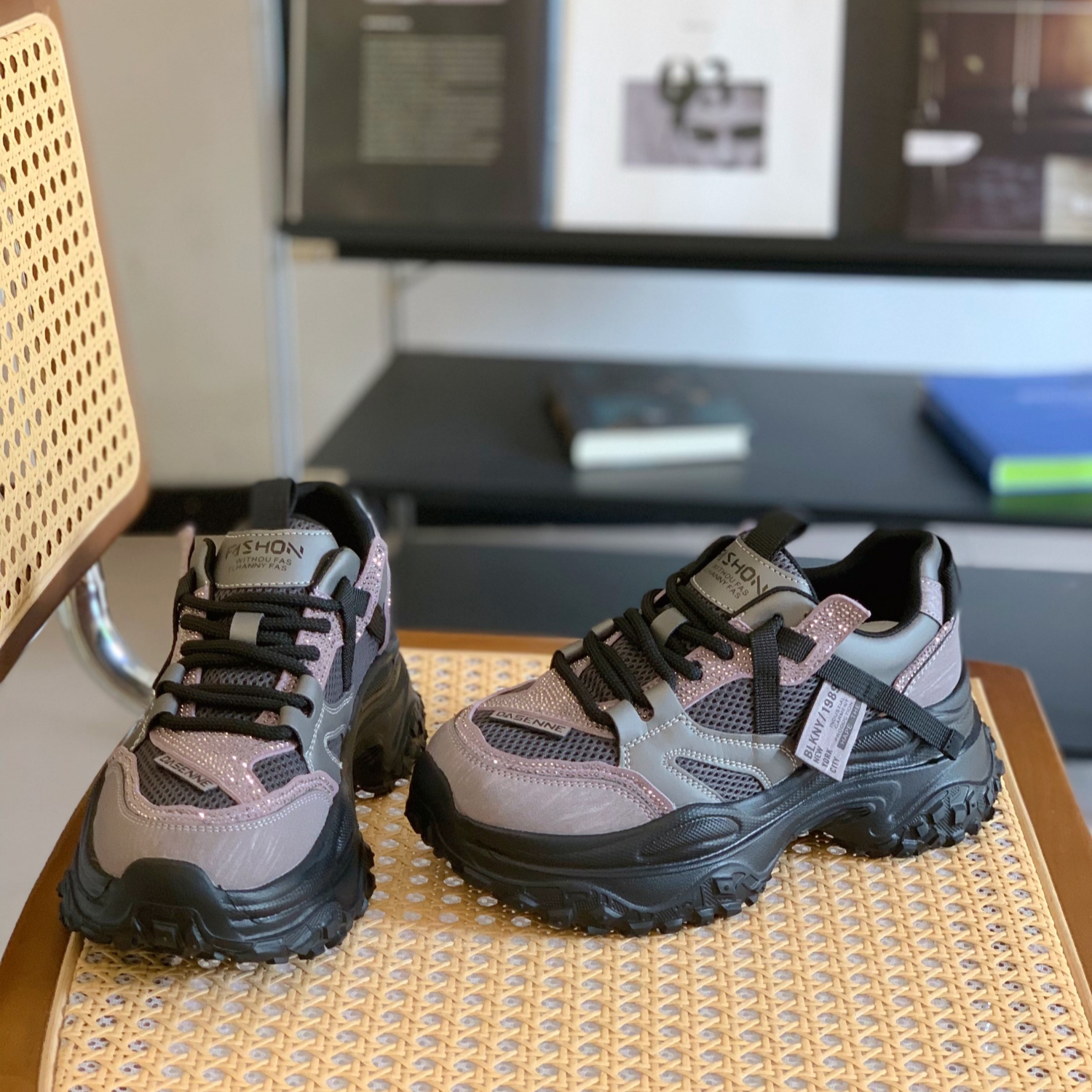 美式复古撞色时髦老爹鞋2025秋超火小个子增高6CM厚底休闲运动鞋 - 图0