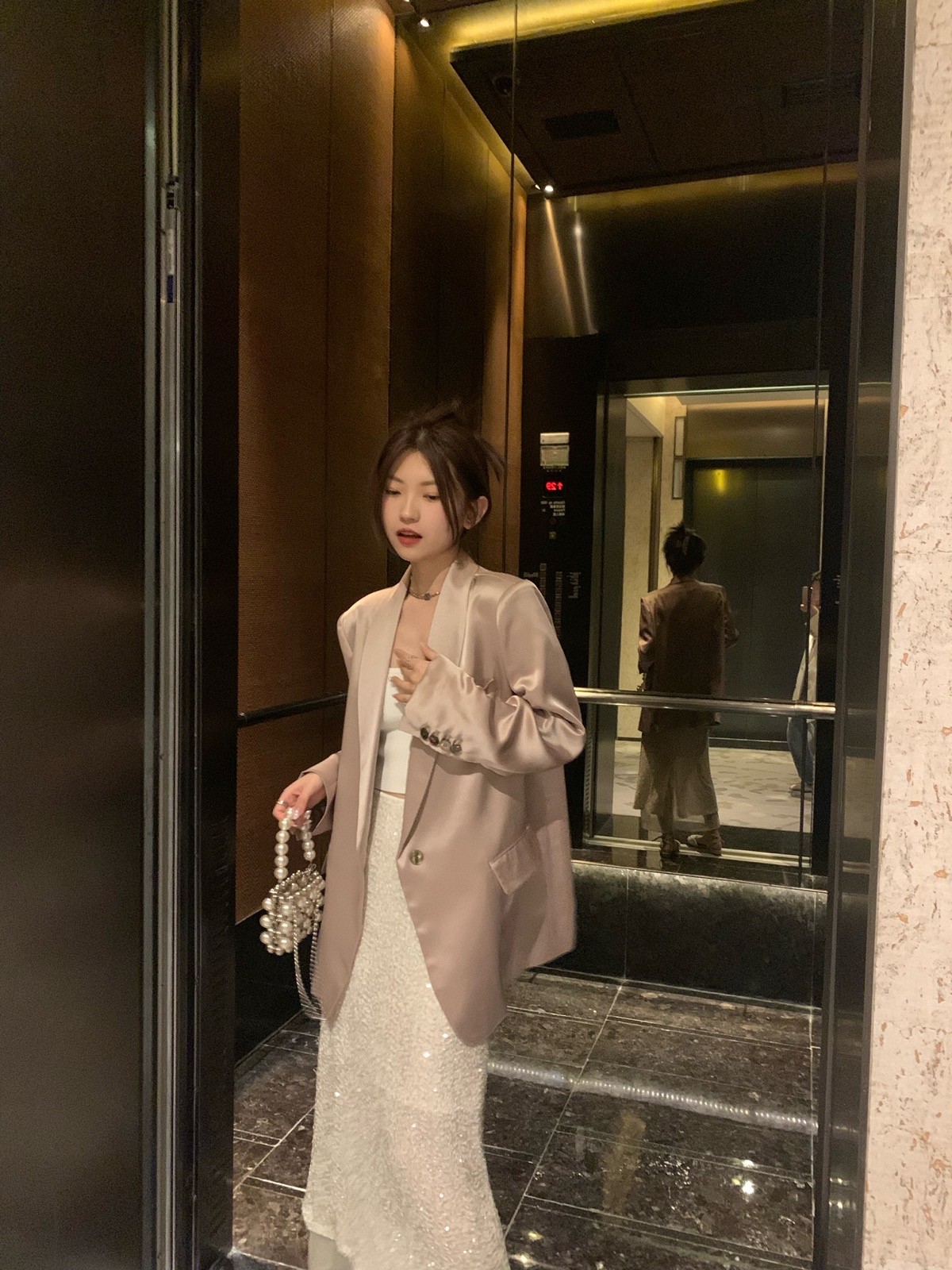 夏季新款重工亮片半身裙拼纱高腰长裙显瘦设计感小众韩版包臀裙,淘宝优惠券,粉丝福利购,淘宝优惠卷