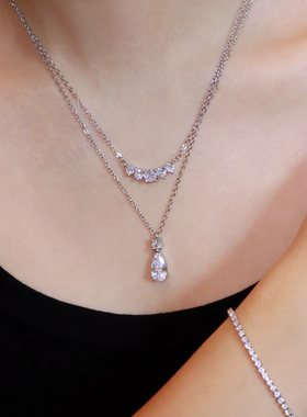 老钱风简约微笑镶钻项链