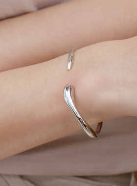简约主义小众设计感波浪手镯