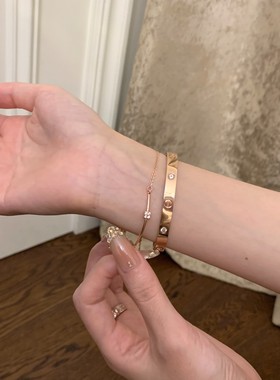 细闪小方糖手链女轻奢精致高颜值