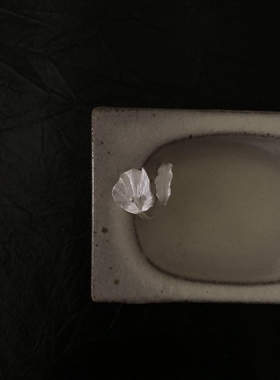 S925纯银荷叶戒指女款轻奢食指戒