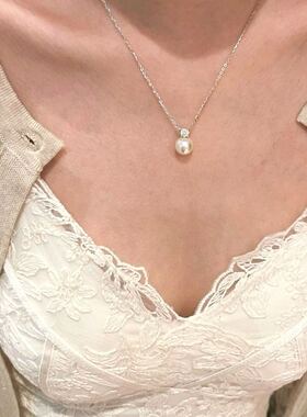 法式银色仿锆石珍珠项链独特漂亮