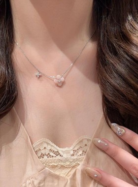 千金感爆闪仿贝母四叶草锆石项链