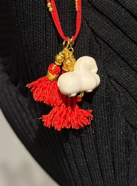 本命年红色编绳小马项链复古气质