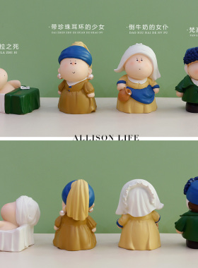 月半胖大艺术家盲盒手办桌面装饰品摆件可爱公仔创意少女生日礼物