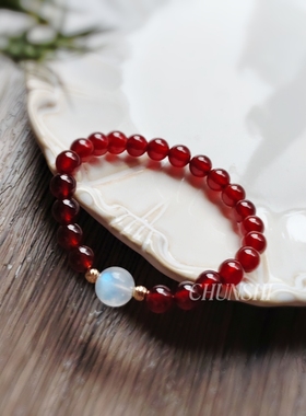 春莳「赤霞揽月」新中式天然橙红色石榴石月光石手链手串送礼