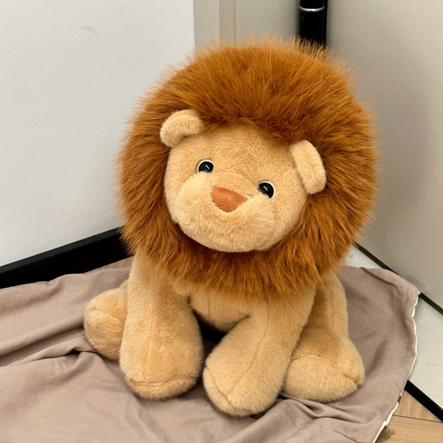 正版小狮子玩偶可爱毛绒玩具公仔男友睡觉抱枕娃娃送女生生日礼物,淘宝优惠券,粉丝福利购,淘宝优惠卷